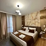 Rose Boutique Τίρανα