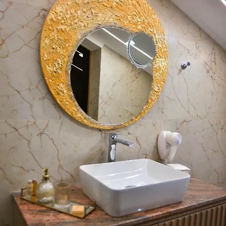 Rose Boutique Тирана