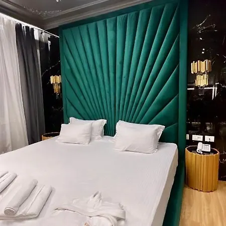 Rose Boutique 5* Тирана