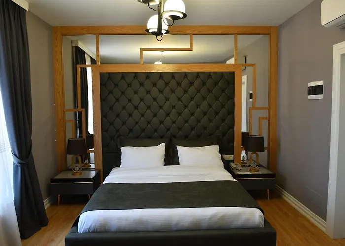 Rose Boutique 5* Tirana